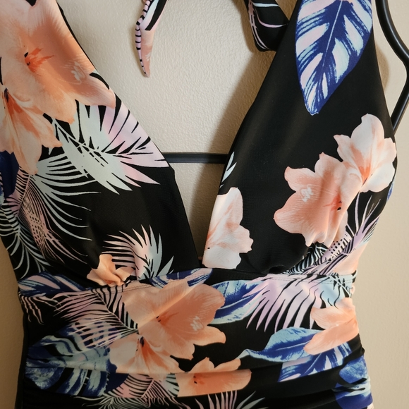 DKNY Small or Large Pastel Pink and Black Floral Haltered One Piece - Picture 2 of 7